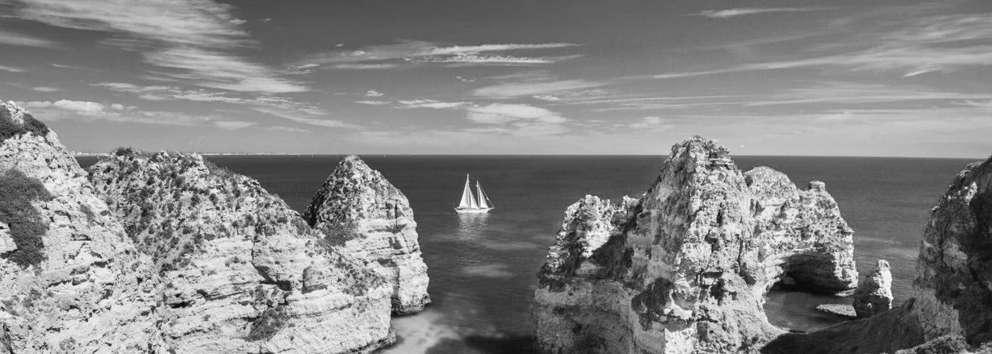 Kaufe oder bestelle dein Vintage Travel Algarve Poster online - BLN PRINT